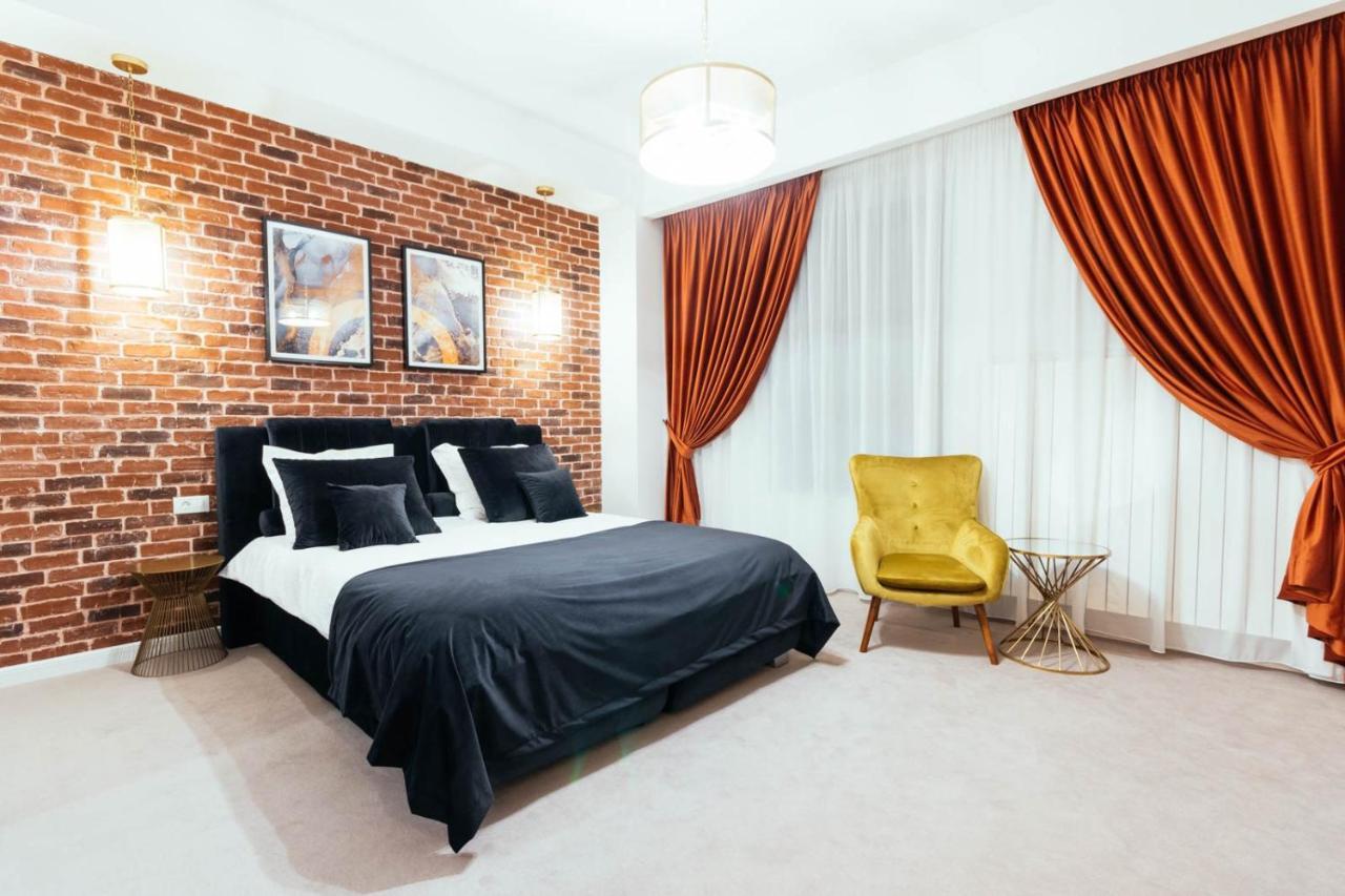 Liane Boutique Hotel Câmpulung Moldovenesc Buitenkant foto